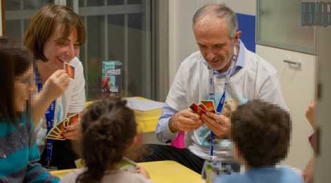 I volontari dell'Abio Bari: Aiutiamo i bambini a sopportare la degenza in ospedale